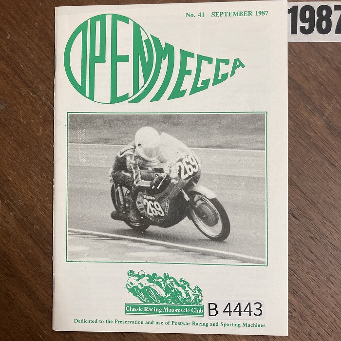 B4443　1987　「Classic Racing Motorcycle Club OPEN MEGGA」英国 旧車雑誌