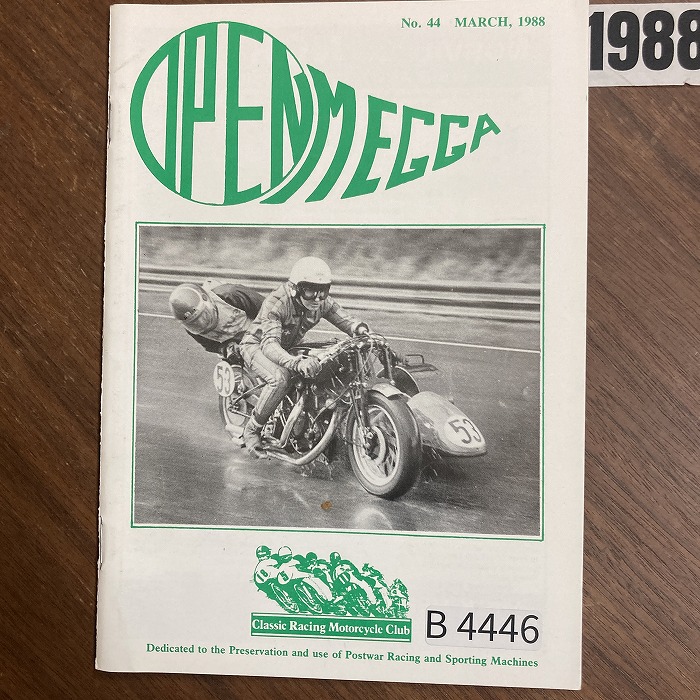 B4446　1988　「Classic Racing Motorcycle Club OPEN MEGGA」英国 旧車雑誌