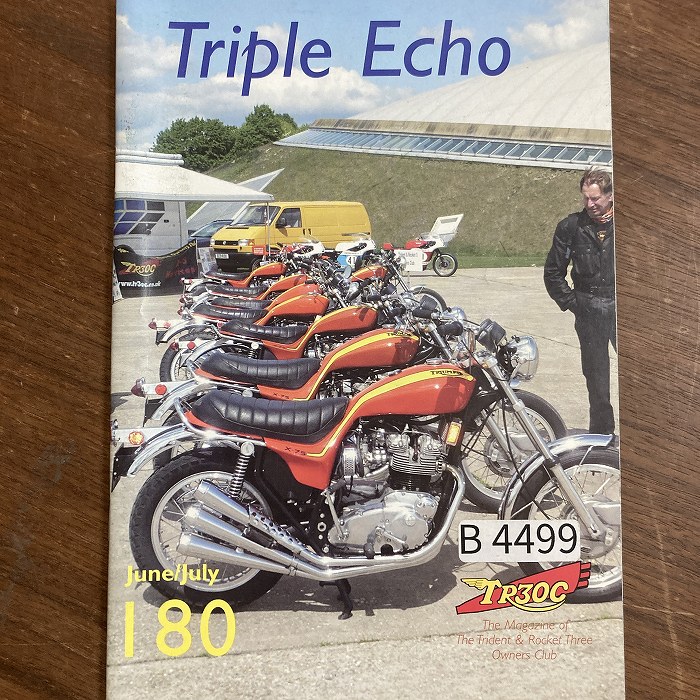 B4499　180　「TRIPLE echo　TR30C」英国 モーターサイクルクラブ会報誌