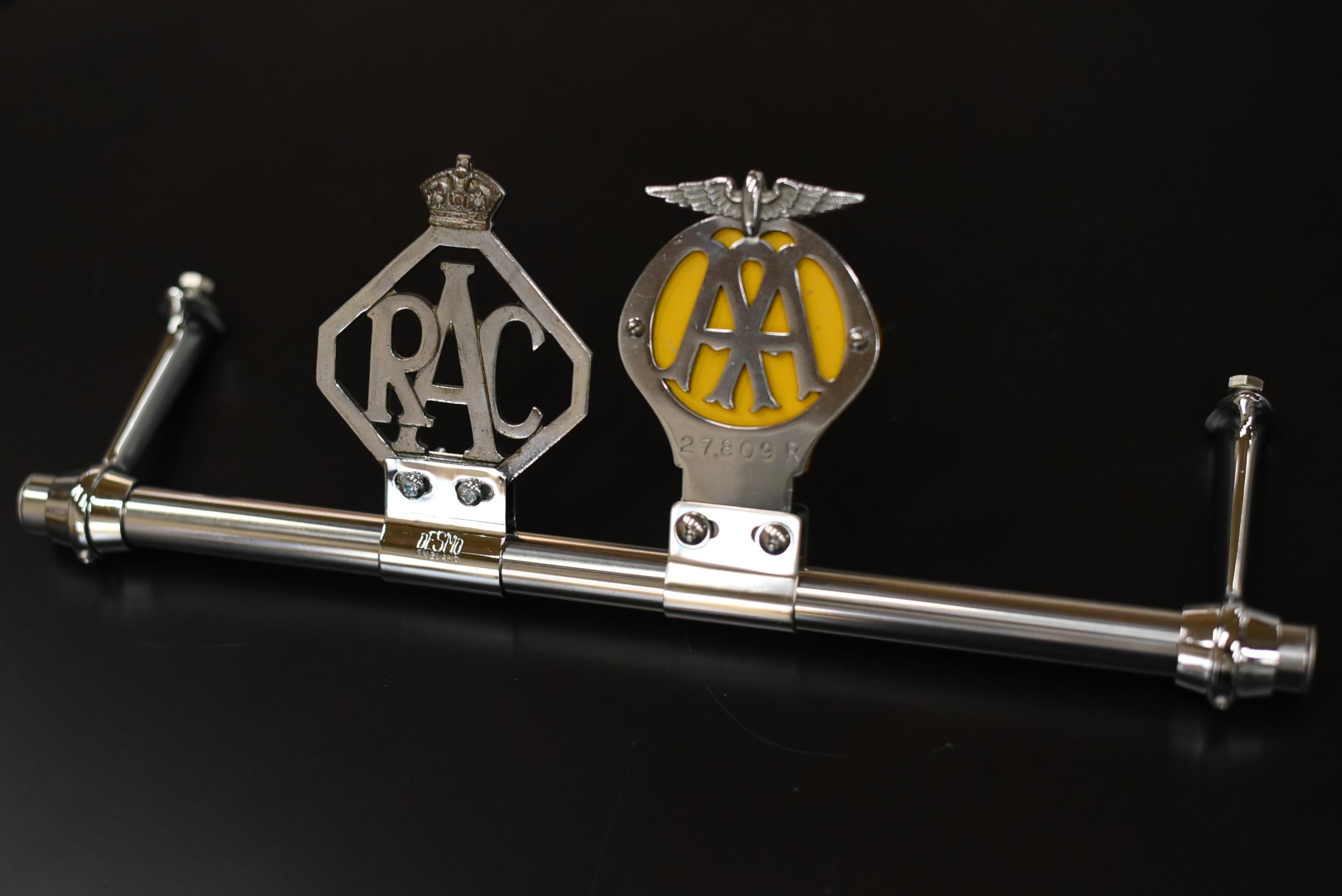 106593 M 38.5cm 新品　バッジバー　エンブレム　バー　 カーバッチ クラシックカー　スクーター MADE IN ENGLAND 英国