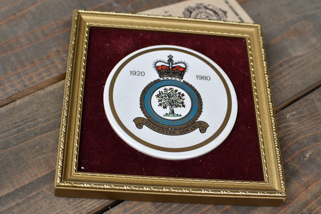 106865 ヴィンテージ　トロフィー　表彰楯　 英国製　MADE IN ENGLAND