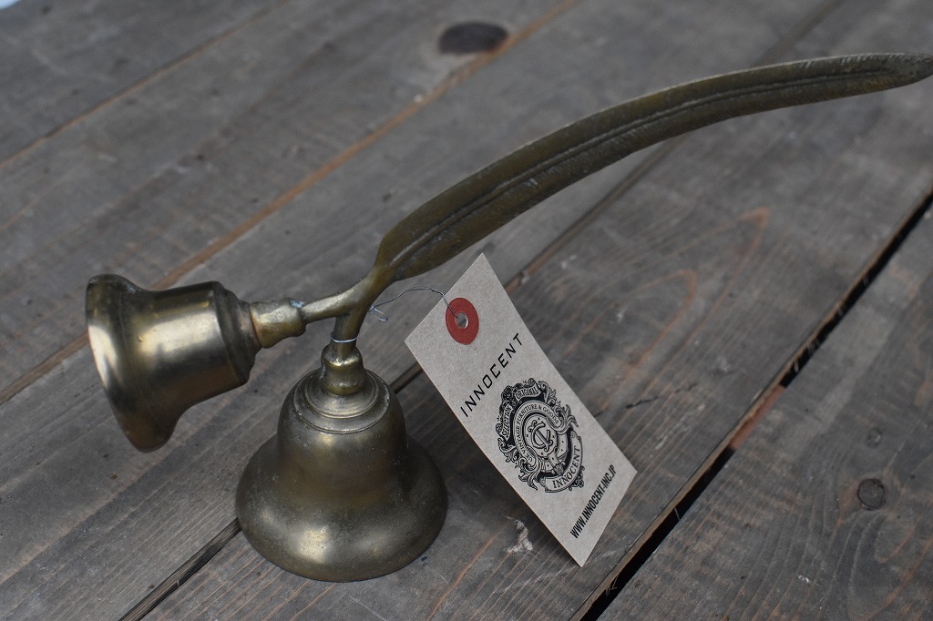 106855 ヴィンテージ　真鍮製　ベル　呼び鈴 MADE IN ENGLAND