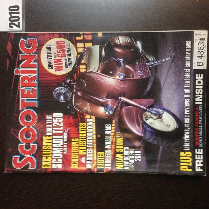 B4863　2010 「SCOOTERING」 ベスパ ランブレッタ  英国 旧車雑誌