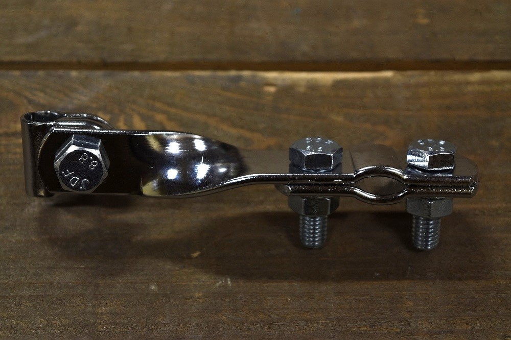 107139 英国 ENGLAND MIRROR & LIGHT BACKET TWISTED CLAMP アクセサリー ツイストクランプ クラシックカー　