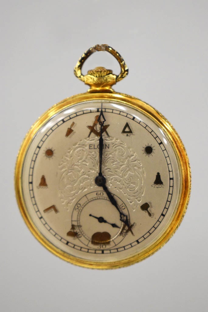 107725 「ELGIN」 エルジン　懐中時計 フリーメイソン 手巻き 1924年