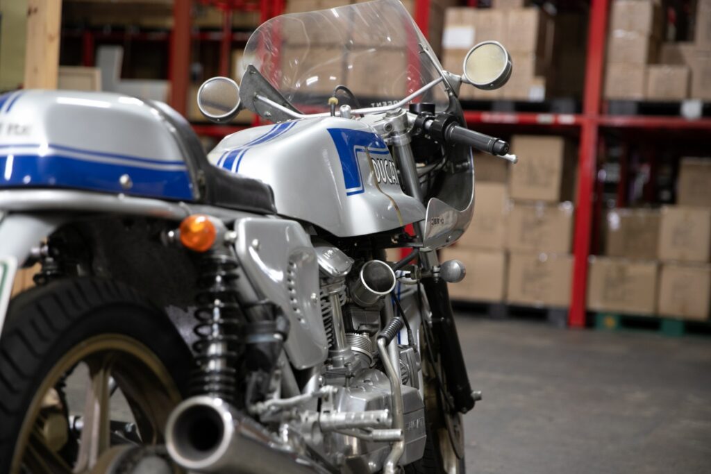 R0011 レンタル　貸出車両 「1980年式 DUCATI 900SS」 ドゥカティ