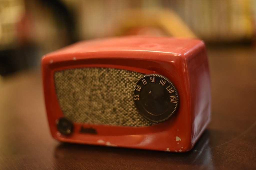 R0022 レンタル ヴィンテージ　ラジオ 「Arvin Radios」