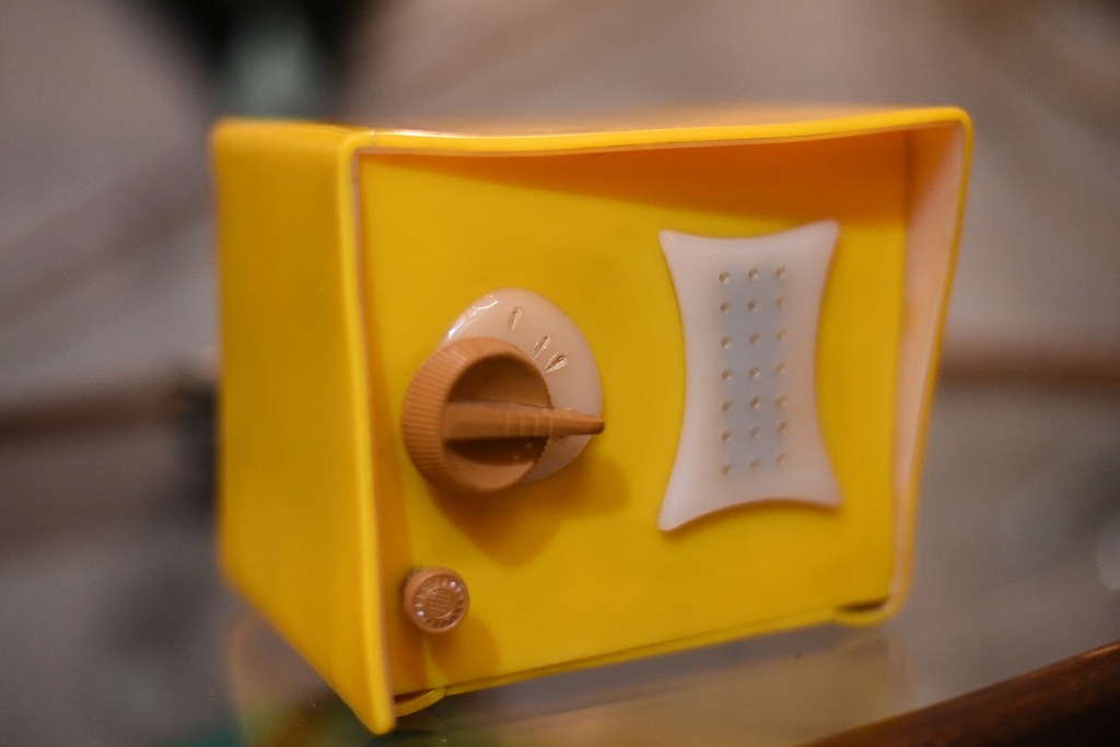 R0030 レンタル ヴィンテージ　ラジオ 「EMERSON RADIO」