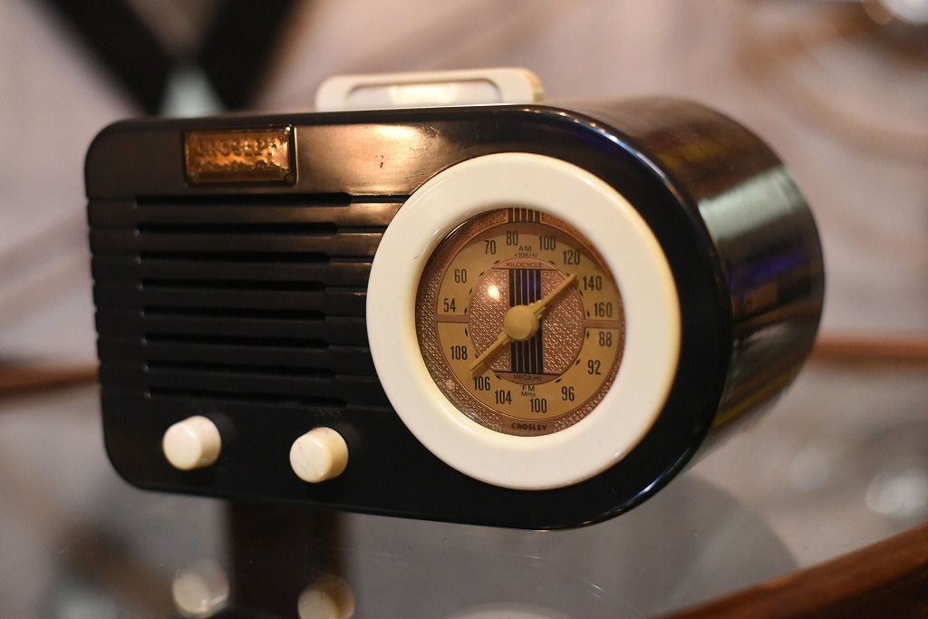 R0042 レンタル ヴィンテージ　ラジオ  「CROSLEY CR-2 No.1255」