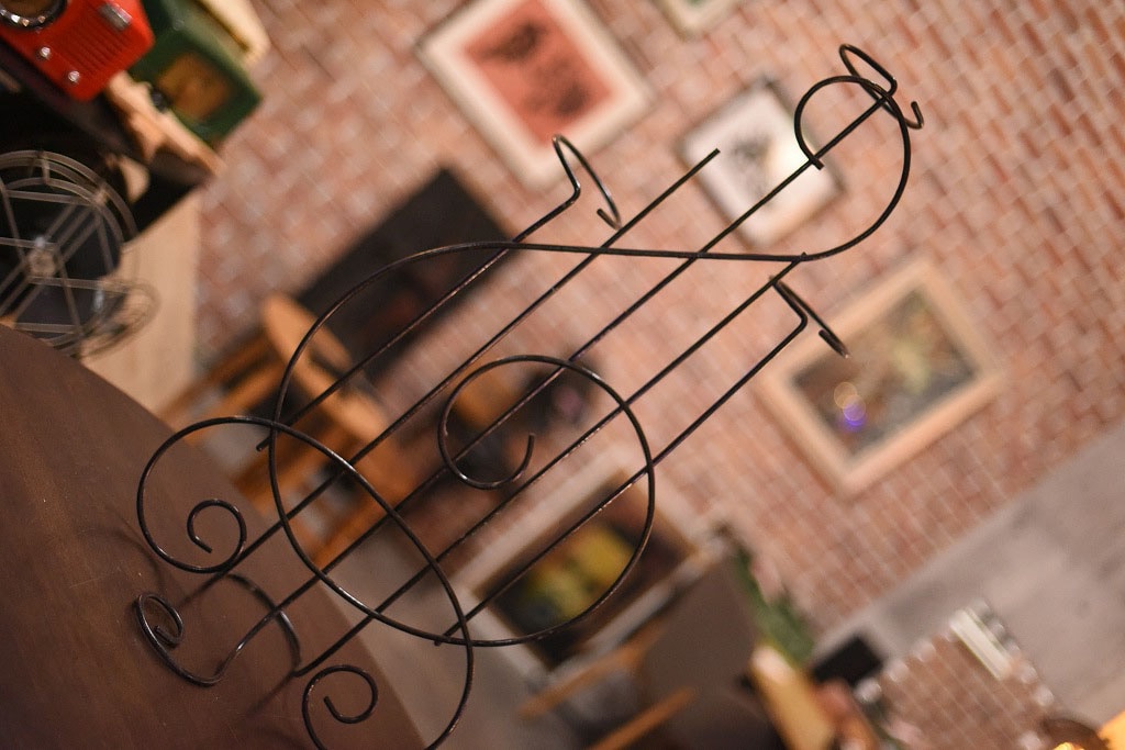 R0084 レンタル ヴィンテージ　ト音記号　置物