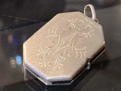 108668「Locket pendant」 925 SILVER ジュエリー　MADE IN ENGLAND |ジュエリー|ファッショングッズ