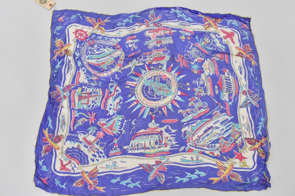108778 ヴィンテージ 大判 スーベニア スカーフ  シルク100% Souvenir scarf