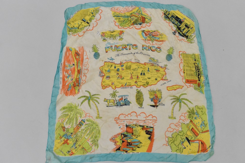 108751 ヴィンテージ 大判 スーベニア スカーフ  シルク100% Souvenir scarf