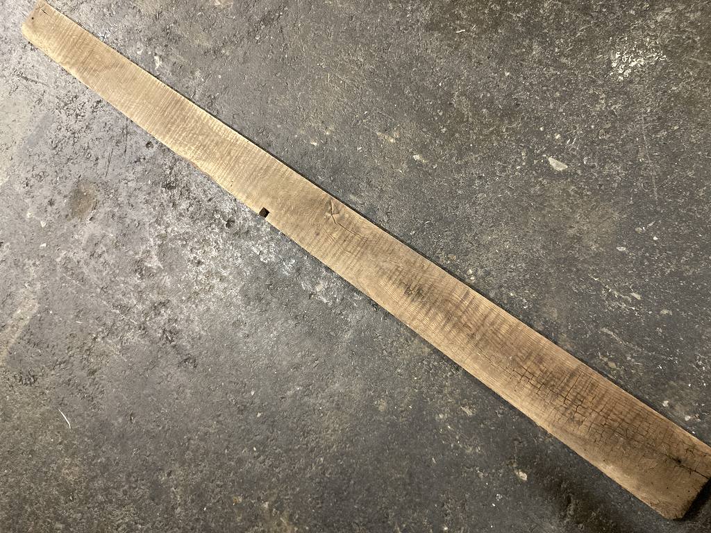 C0047 古木 古材 ライトオーク　古材板　Height：213cm  Width ：13cm  Depth ：2cm