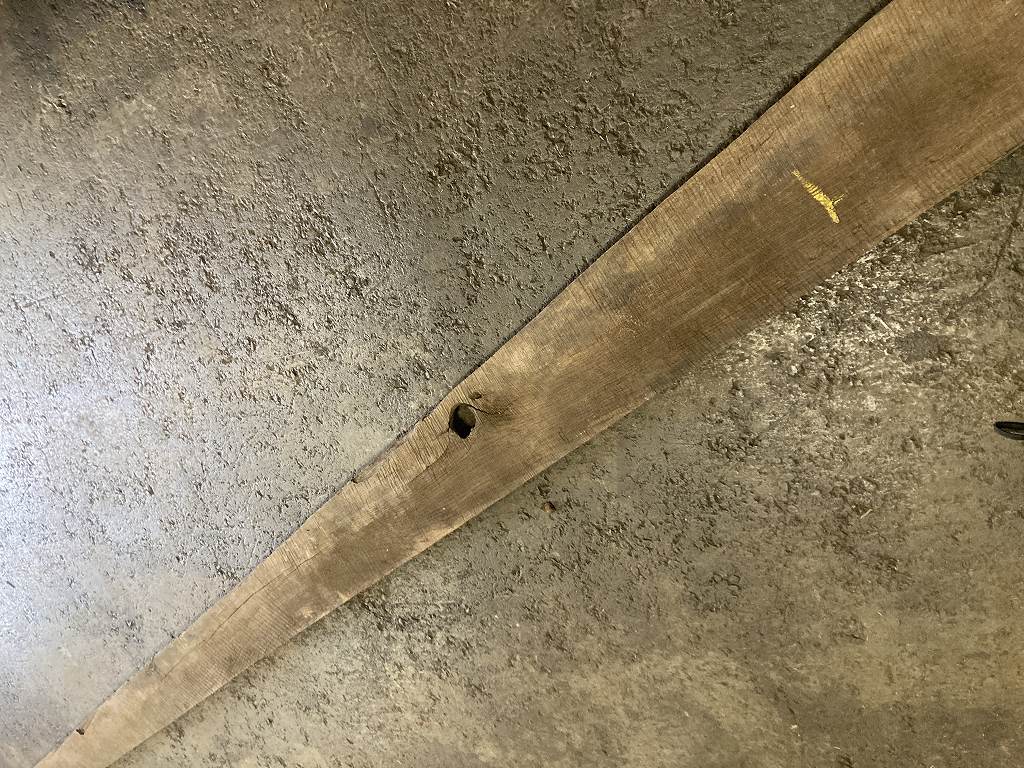 C0141 古木 古材 ライトオーク　古材板　Height：287cm  Width ：17cm  Depth ：3cm