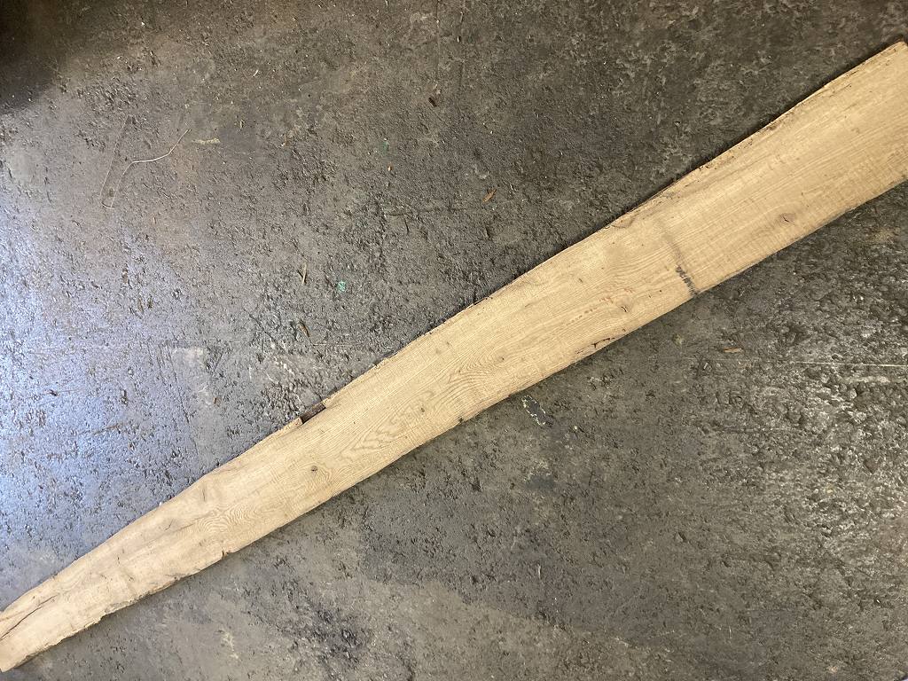 C0153 古木 古材 ライトオーク　古材板　Height：226cm  Width ：13cm  Depth ：3cm