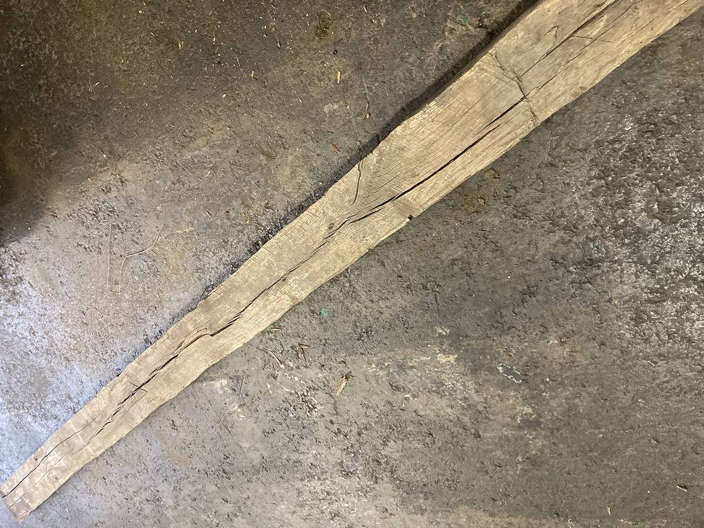 C0157 古木 古材 ライトオーク　古材板　Height：237cm  Width ：12cm  Depth ：5cm