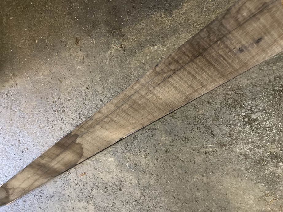 C0158 古木 古材 ライトオーク　古材板　Height：217cm  Width ：9cm  Depth ：3cm