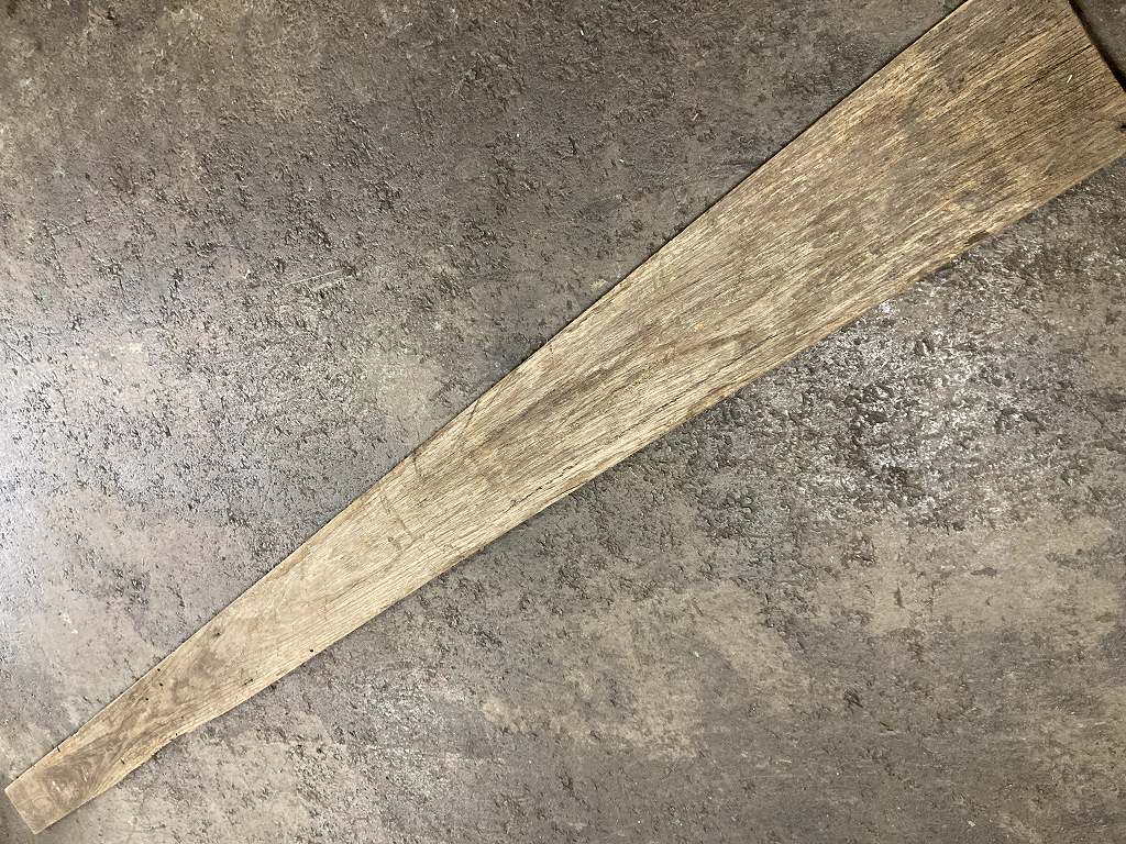 C0166 古木 古材 ライトオーク　古材板　Height：292cm  Width ：20cm  Depth ：3cm