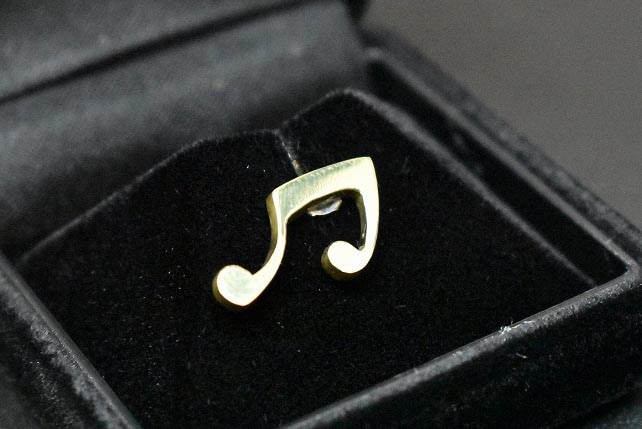 「SHAMS」 push pin 