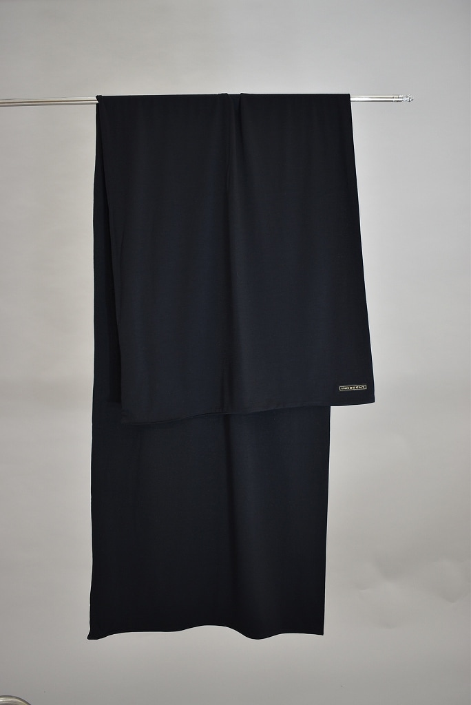 INNOCENT Original products 「極上ウール圧縮ニット ブランケット」　COLOR : BLACK