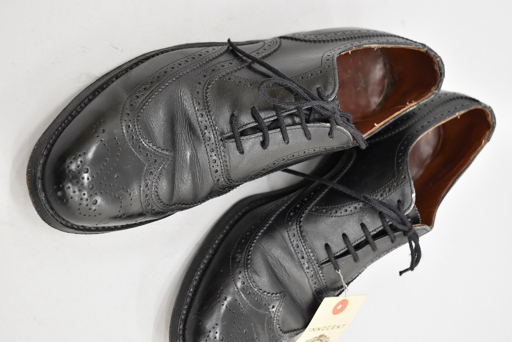 109824 レザーシューズ  MADE IN CANADA 内羽根 WING TIP SIZE 9 1/2