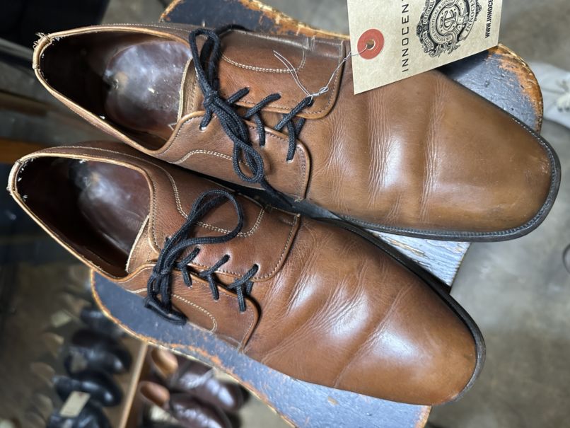 109807 レザーシューズ  外羽根 プレーントゥ SIZE 9 1/2