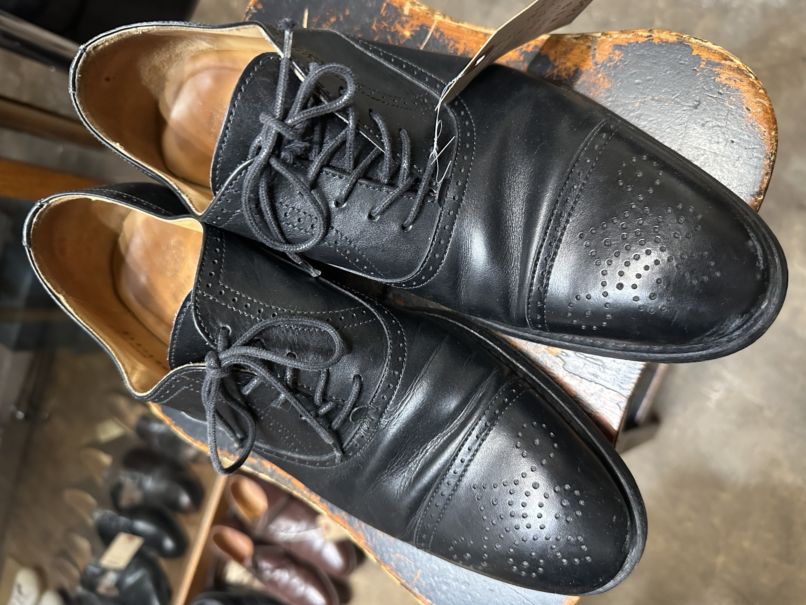109808 「Finsdury」レザーシューズ  MADE IN E.U 内羽根 SIZE 7