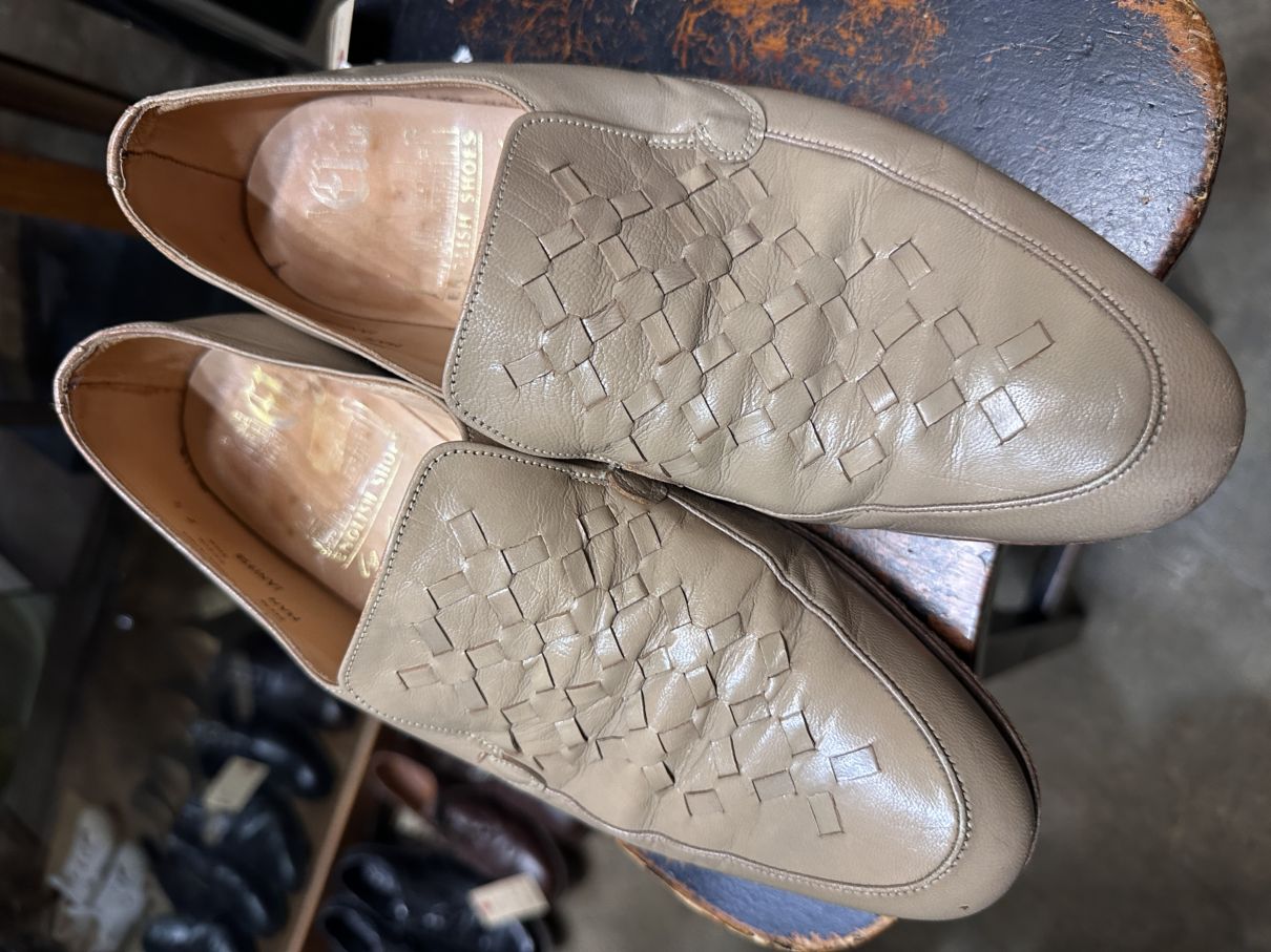 109835「ENGLISH SHOES SANDERS」LEATHER UPPERS SOLES MADE IN ENGLAND SIZE 7 1/2