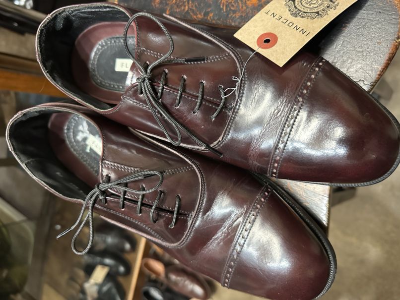 109574「FLORSHEIM」ストレートチップ シューズ 内羽根 SIZE 8 1/2