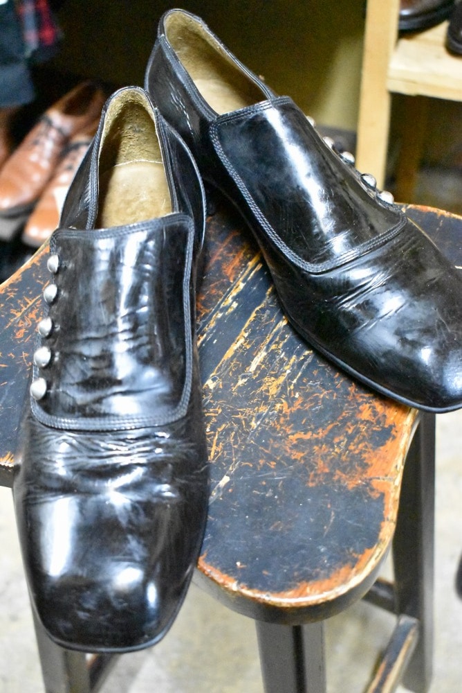 109559「SIDS by Moya bowier」ボタンシューズ SIZE 9 1/2 made in Porutogaru