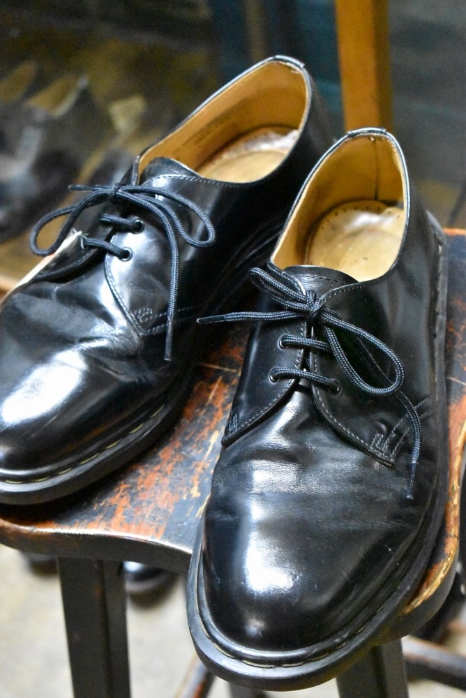 109073 ヴィンテージ シューズ「 ドクターマーチン」　Dr. Martens 3ホール MADE IN ENGLAND