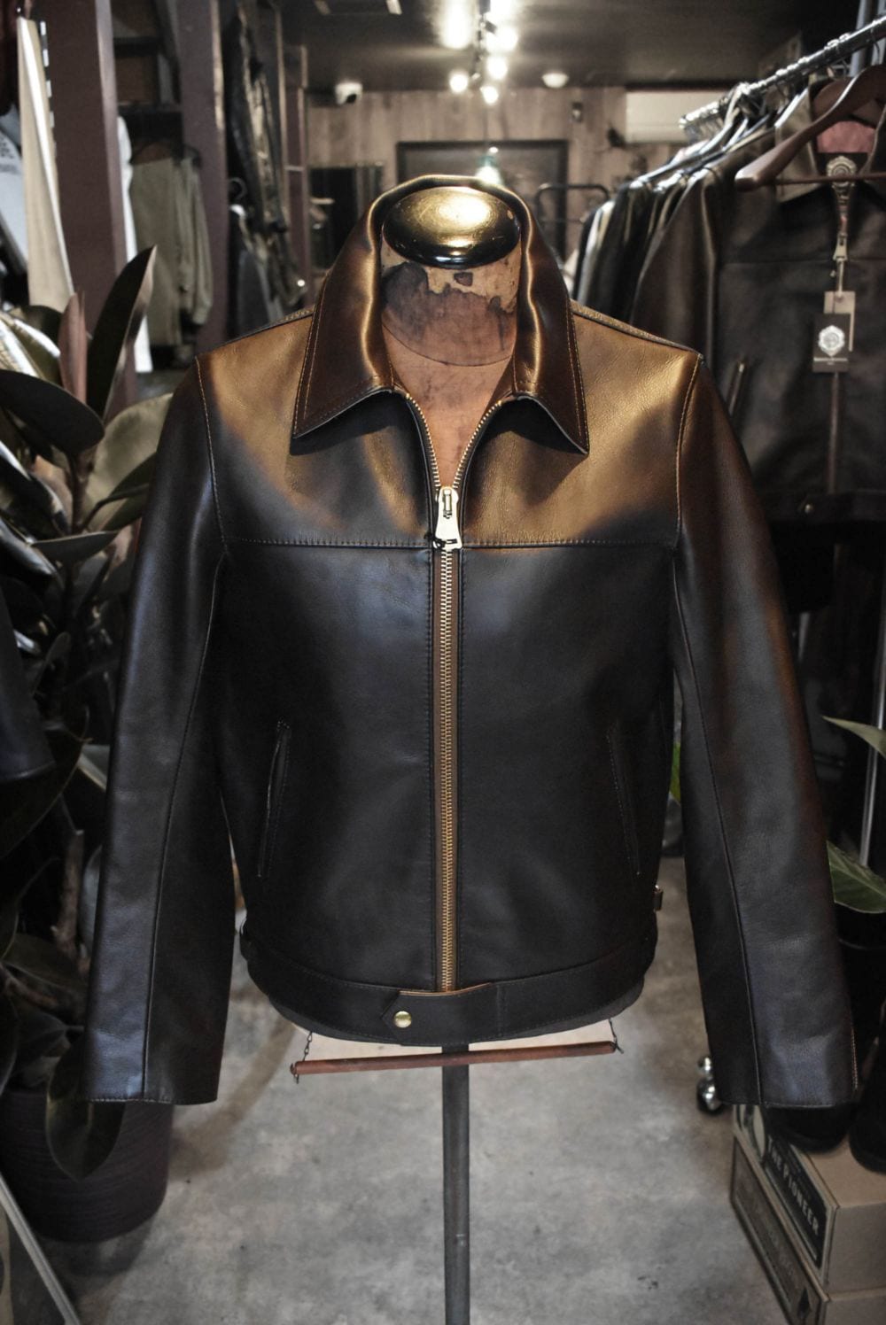 ORIGINAL PRODUCT 「Black Beauty」「Riders Jacket」「CAWHIDE LEATHER」 ライダースジャケット COLOR:BLOWN