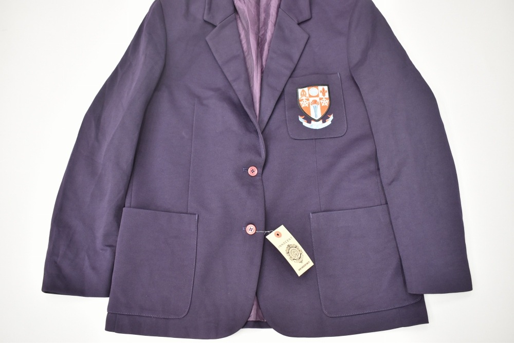 109234  [TA]ヴィンテージ 「Distinctive」スクールジャケット MADE IN ENGLAND 紫