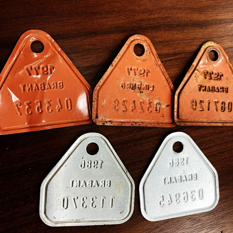 105097 ヴィンテージ　ベルギー ブラバント州　自転車　ナンバープレート