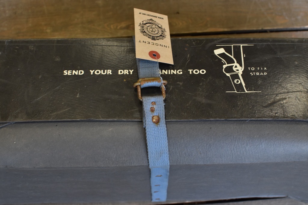 106670 ヴィンテージ　ランドリーボックス　英国　VINTAGE LAUNDRY BOX