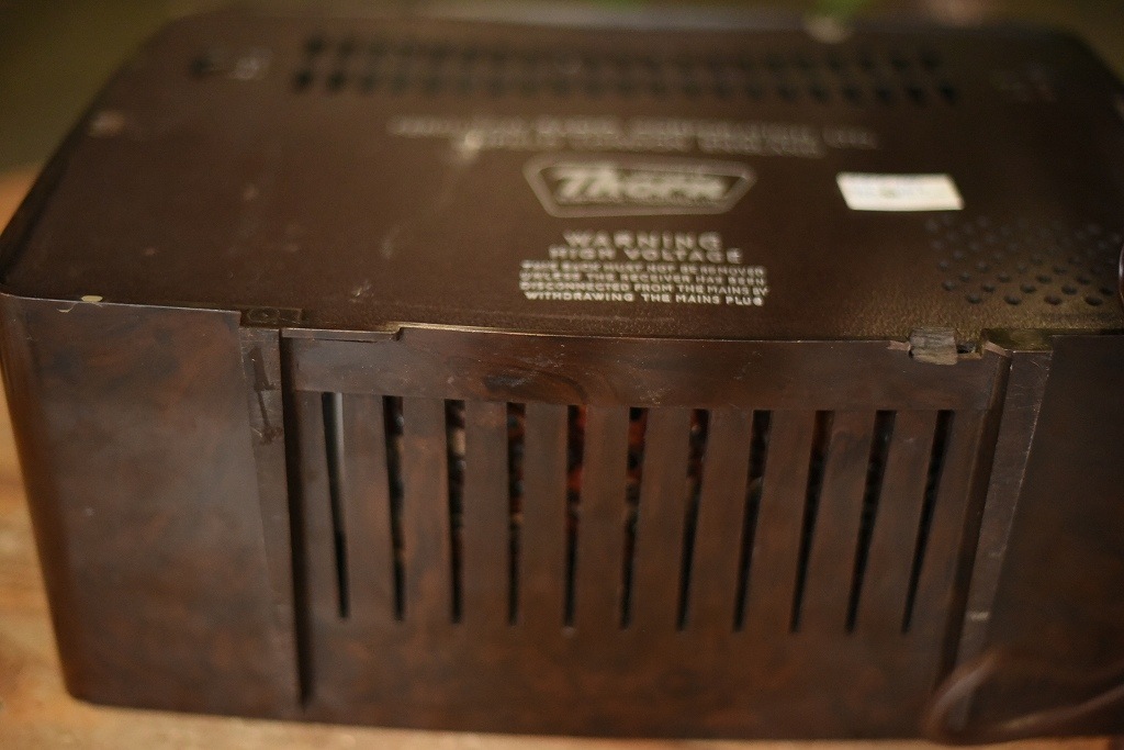 103698 UKヴィンテージ　「FERGUSON Co., LTD.」 ラジオ　MADE IN ENGLAND 英国　