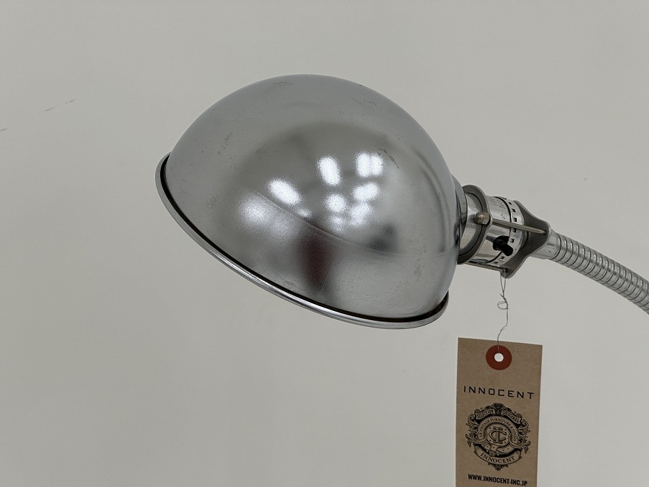 108132 「LEVITON」「 PORTABLE LAMP」 照明 スタンド デスクライト