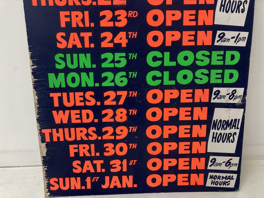 108492「Christmas & New Year HOLIDAY OPENING」Business hours ガレージ 看板 店舗什器