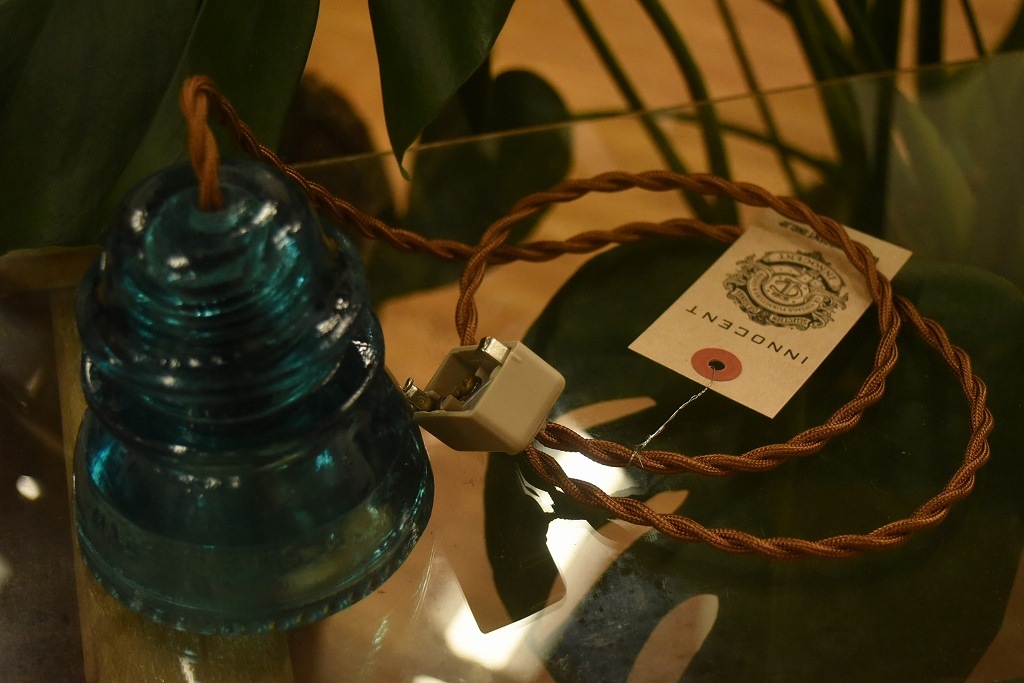 104782 インダストリアル　ガラスインシュレーター　ランプ　照明　USA　　碍子