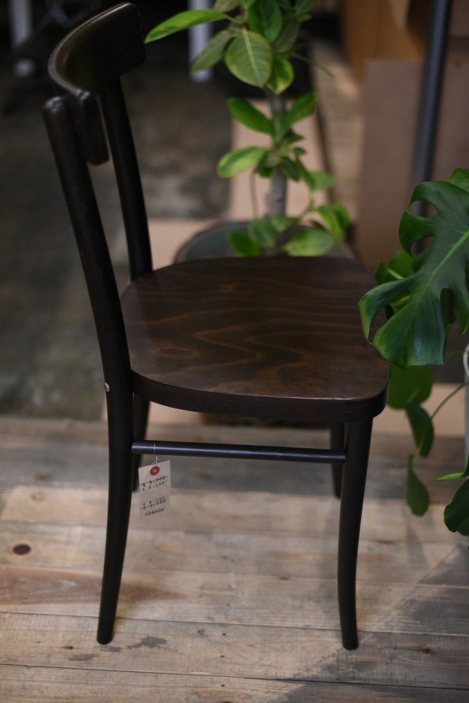 104608 USED TON CHAIR　中古