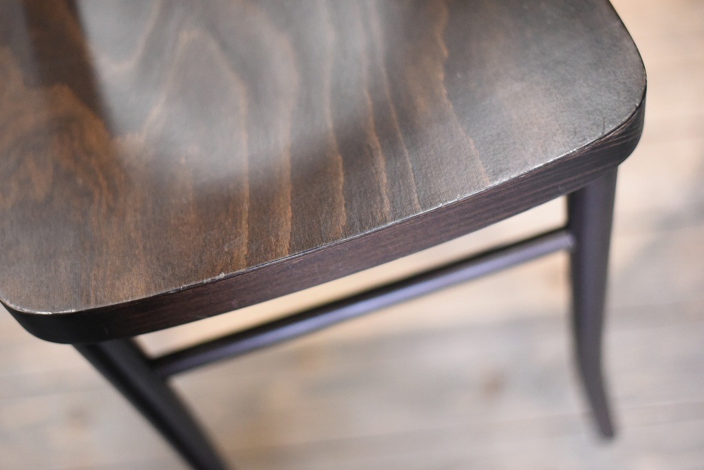 104608 USED TON CHAIR　中古