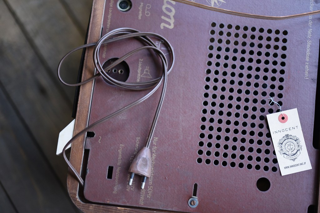 104902 ヴィンテージ　「RFT OBEROM」　ラジオ　ドイツ製 MADE IN GERMANY