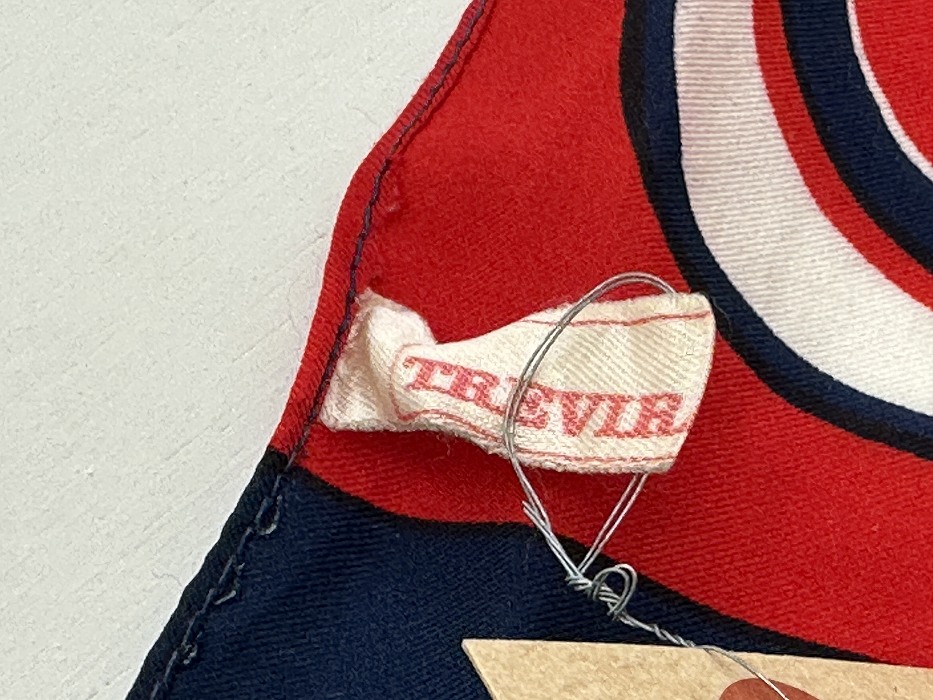 107278 ヴィンテージ　スカーフ　マフラー　ストール 　TREVIRA