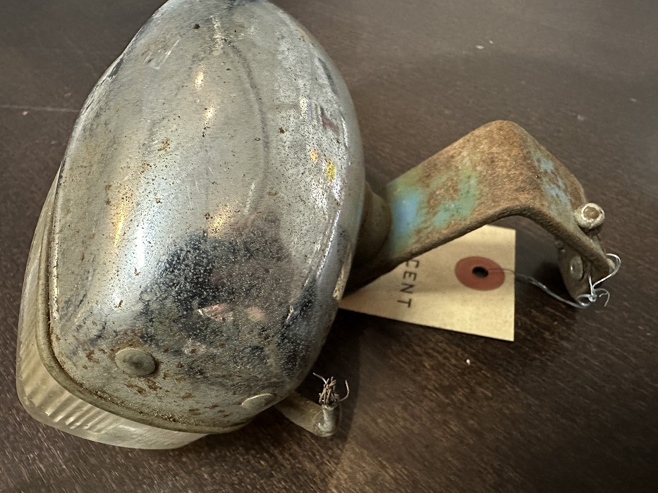 107353 ヴィンテージ　「HALFORDS」英国 HALFORDS REVERSING LAMP ハルフォード リバーシングランプ　パーツ　英国 MADE IN ENGLAND