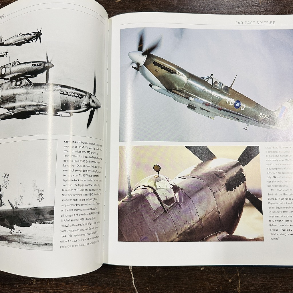 B4609「SPITFIRE FLYING LEGEND」スピットファイア