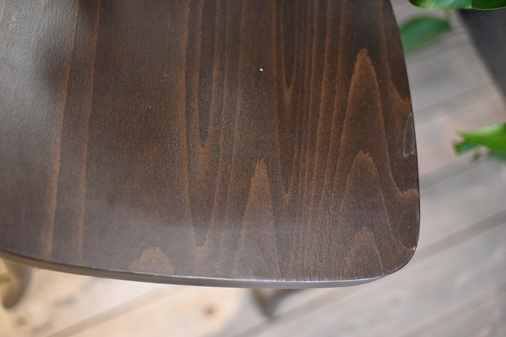 104610 USED TON CHAIR　中古