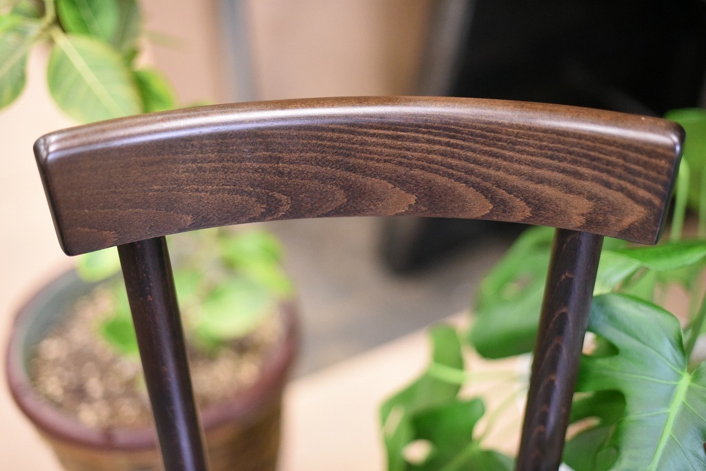 104610 USED TON CHAIR　中古