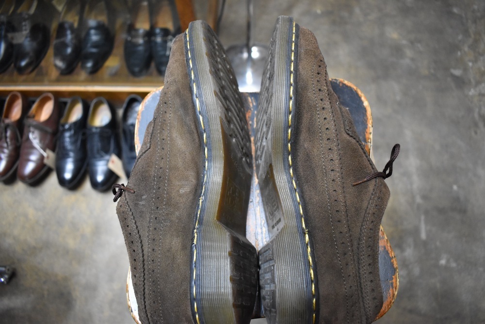 109077 ヴィンテージ シューズ「 ドクターマーチン」　Dr. Martens 3ホール スウェード MADE IN ENGLAND 
