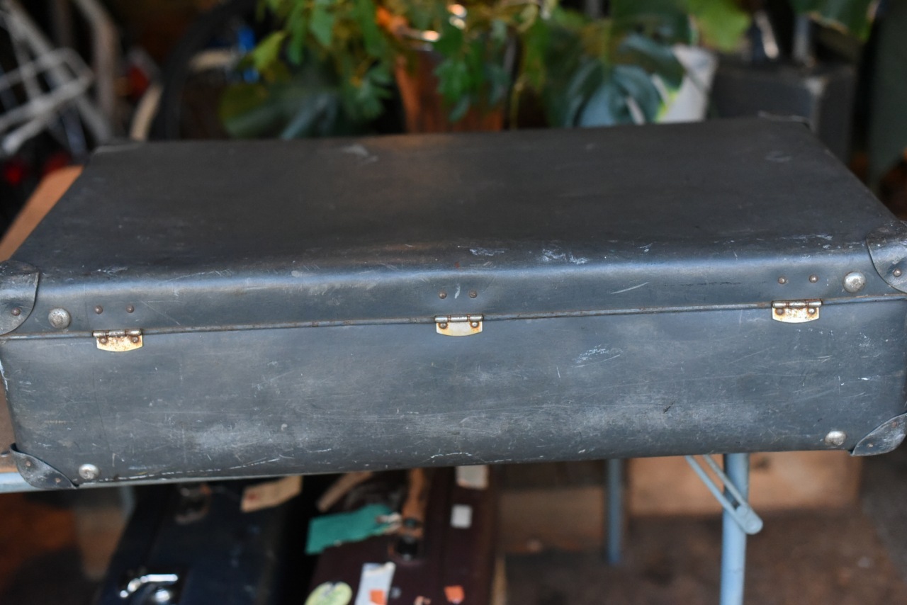 102645 UK ヴィンテージ　英国 グローブ トロッター 「GLOBE TROTTER」 MADE IN ENGLAND 刻印　取っ手破損